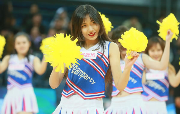 新赛制NBA全明星赛：奥尼尔队夺冠，库里当选MVP