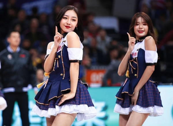 😭快船怎失你？小波特17分钟5记三分砍22分爆锤湖人替补😤